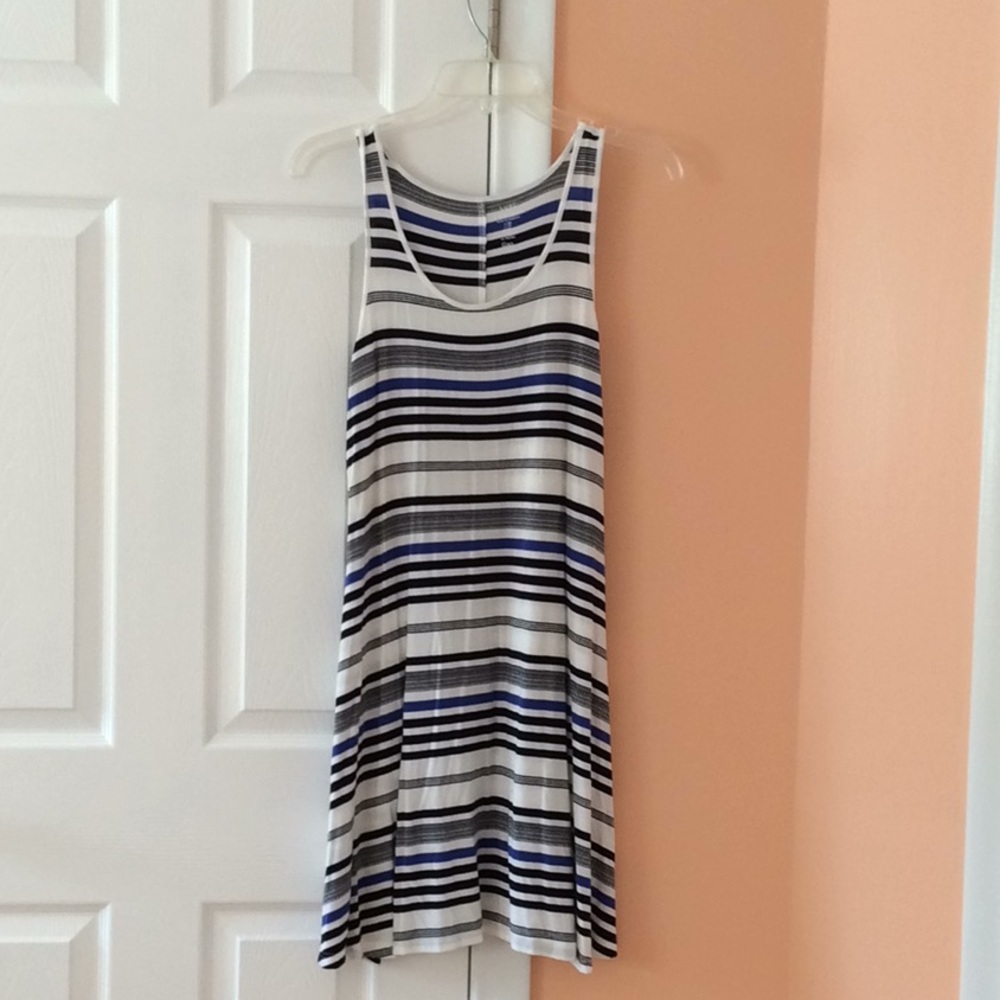 GAP Blue and white stripped sun dress